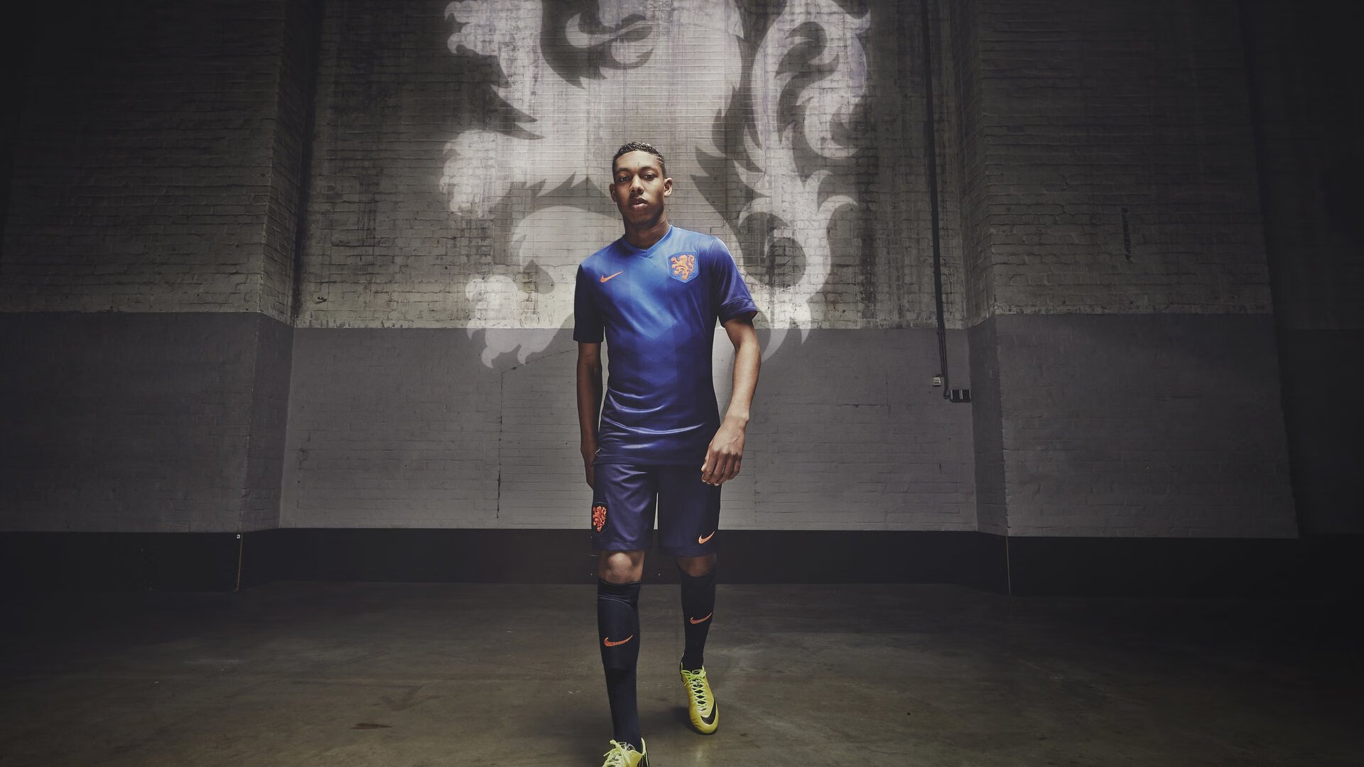 约基奇式统治力降临CBA?广厦提前终结战术让上海队看到冠军差距